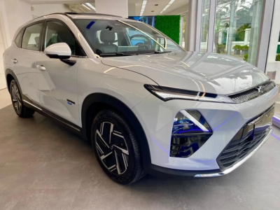 CAPTIVA_PHEV_1